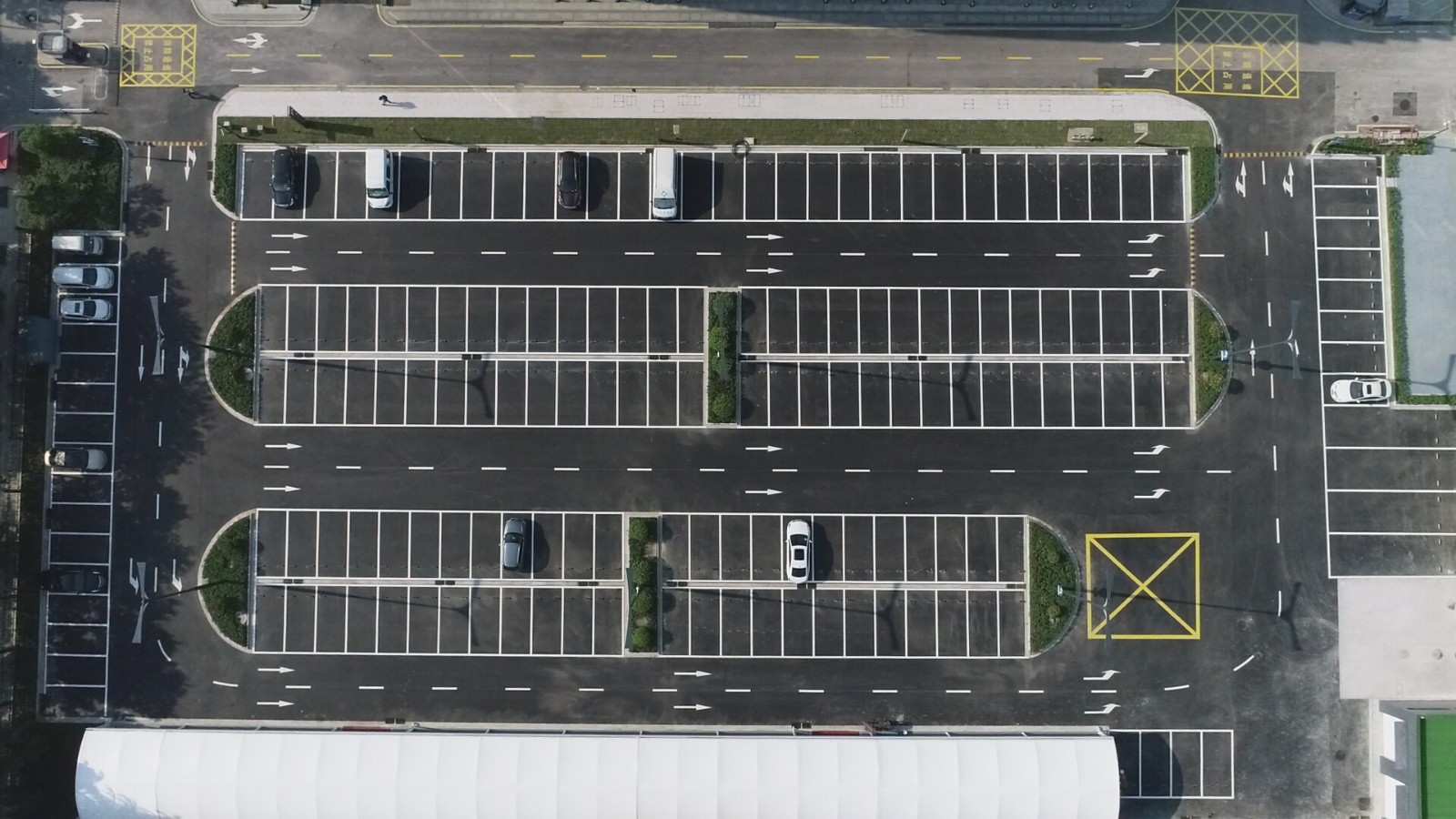 La aplicación de BLE Beacon en The PARKING LOT